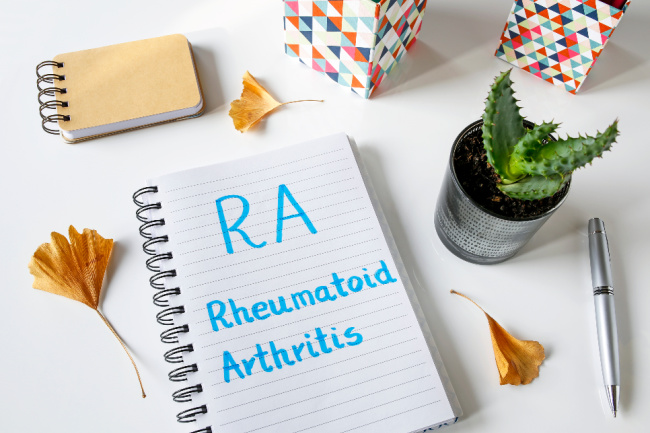 How can people with rheumatoid arthritis (RA) thrive sexually?