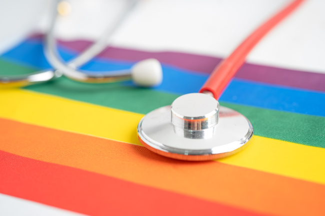 How often do transgender people regret transitioning?
